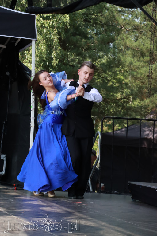 Fotorelacji XVIII: Taniec, muzyka i śpiew na Festiwalu z Kopyta w Gniazdowie