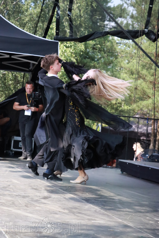 Fotorelacji XVIII: Taniec, muzyka i śpiew na Festiwalu z Kopyta w Gniazdowie