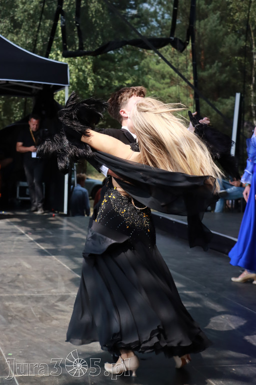 Fotorelacji XVIII: Taniec, muzyka i śpiew na Festiwalu z Kopyta w Gniazdowie
