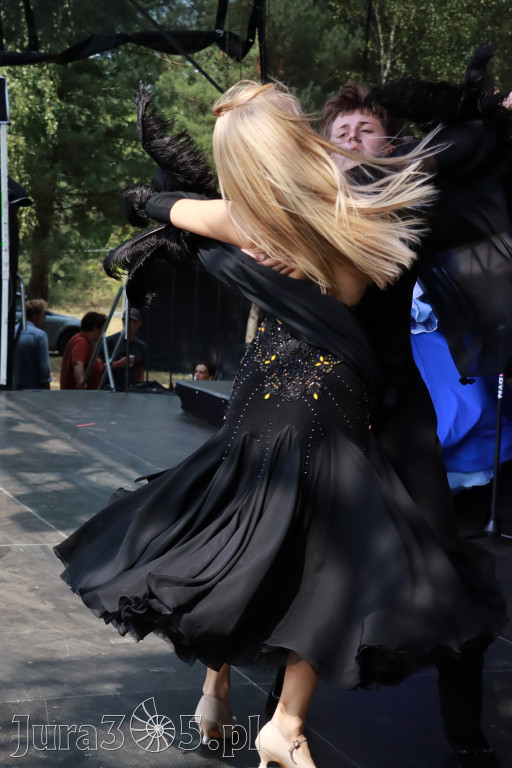 Fotorelacji XVIII: Taniec, muzyka i śpiew na Festiwalu z Kopyta w Gniazdowie