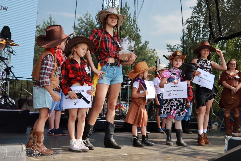 Fotorelacja XIX: Konkurs na strój w stylu Country - Festiwal z Kopyta w Gniazdowie