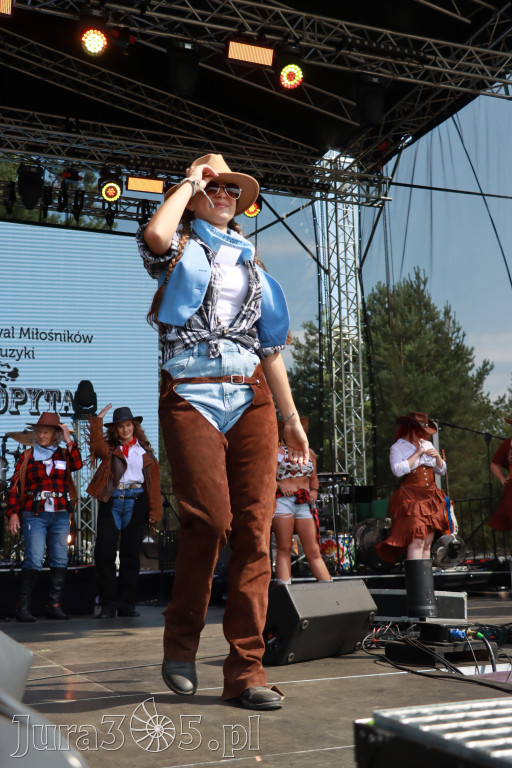 Fotorelacja XIX: Konkurs na strój w stylu Country - Festiwal z Kopyta w Gniazdowie