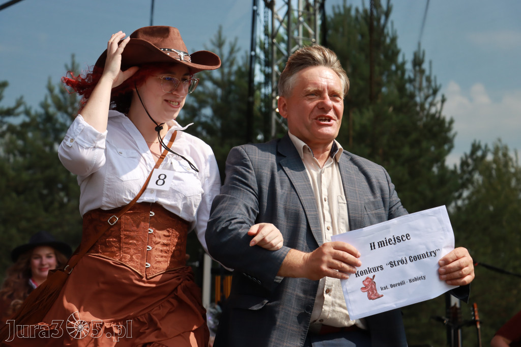 Fotorelacja XIX: Konkurs na strój w stylu Country - Festiwal z Kopyta w Gniazdowie