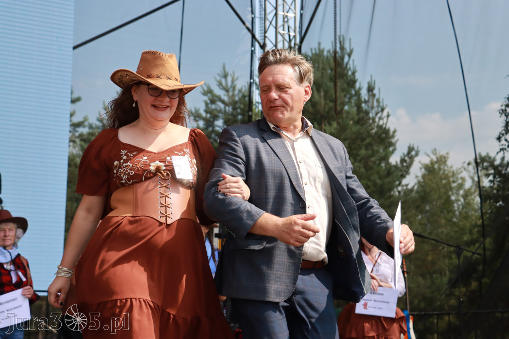 Fotorelacja XIX: Konkurs na strój w stylu Country - Festiwal z Kopyta w Gniazdowie