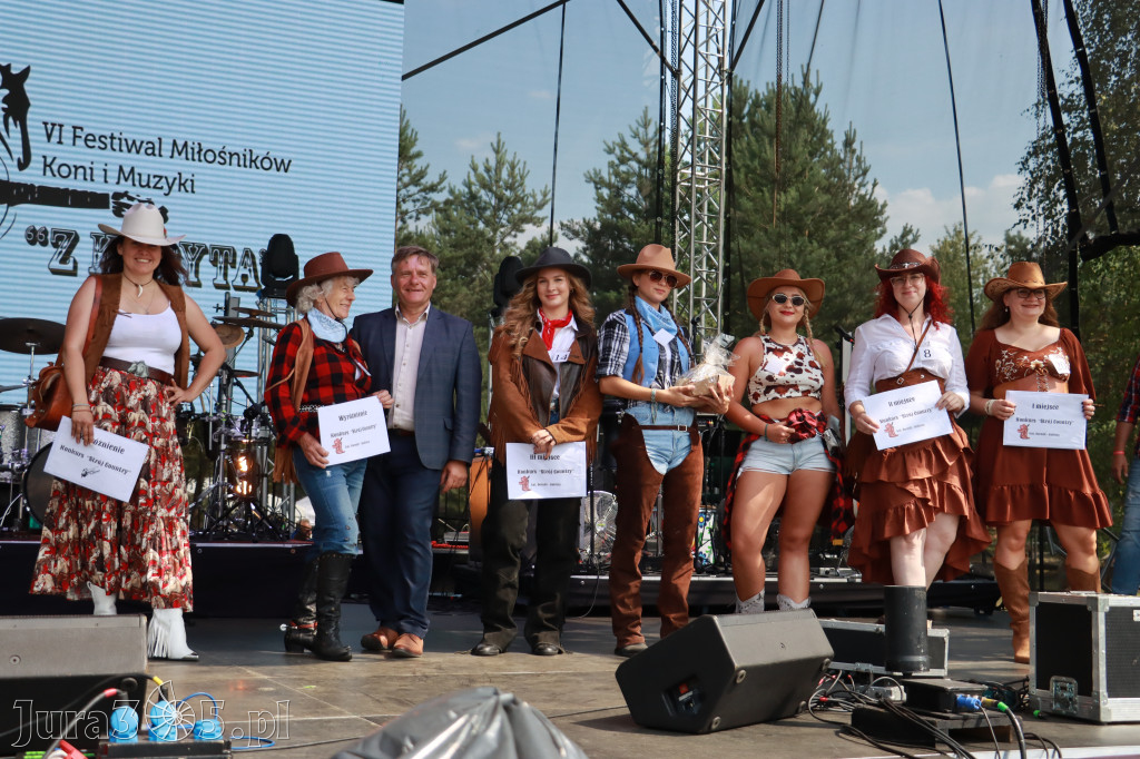 Fotorelacja XIX: Konkurs na strój w stylu Country - Festiwal z Kopyta w Gniazdowie