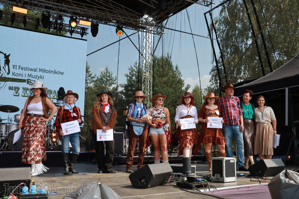 Fotorelacja XIX: Konkurs na strój w stylu Country - Festiwal z Kopyta w Gniazdowie