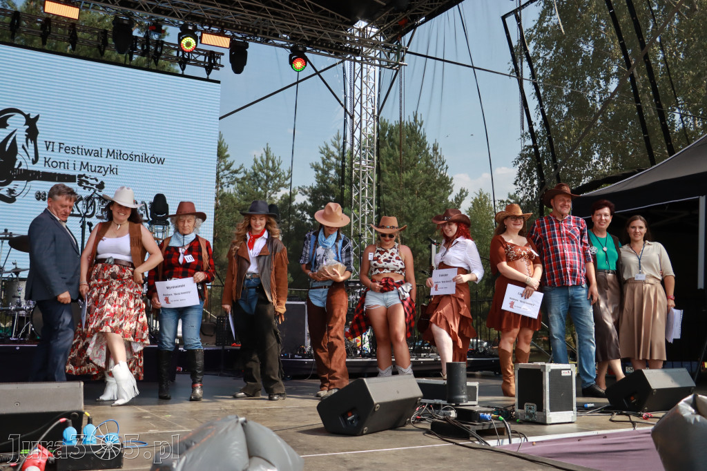 Fotorelacja XIX: Konkurs na strój w stylu Country - Festiwal z Kopyta w Gniazdowie