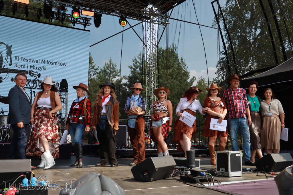 Fotorelacja XIX: Konkurs na strój w stylu Country - Festiwal z Kopyta w Gniazdowie