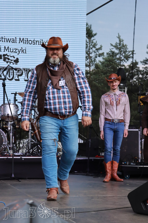 Fotorelacja XIX: Konkurs na strój w stylu Country - Festiwal z Kopyta w Gniazdowie