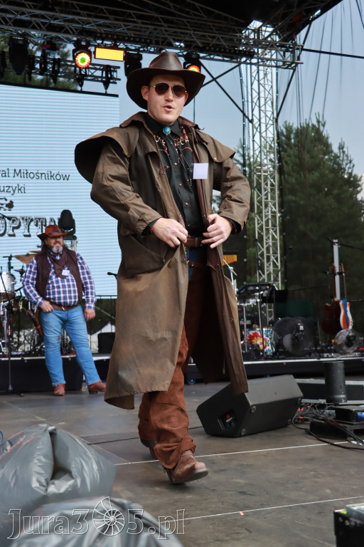 Fotorelacja XIX: Konkurs na strój w stylu Country - Festiwal z Kopyta w Gniazdowie