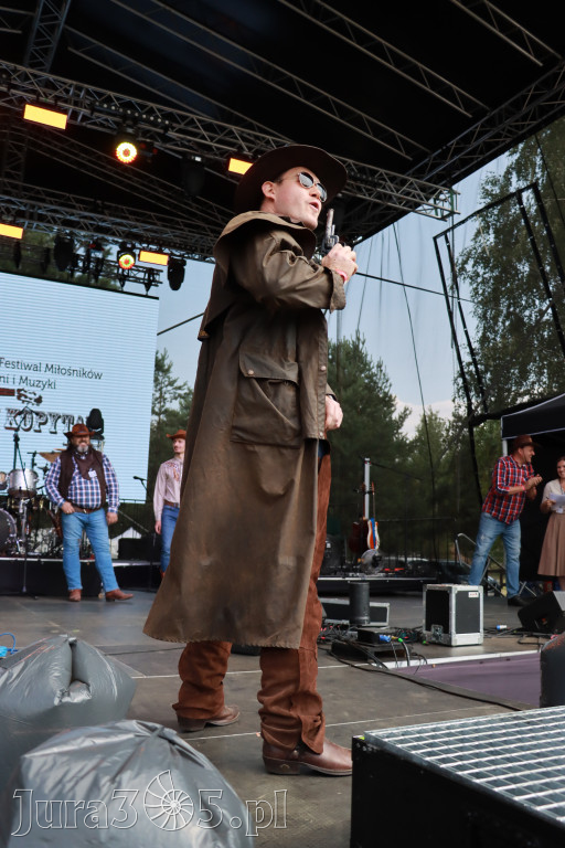 Fotorelacja XIX: Konkurs na strój w stylu Country - Festiwal z Kopyta w Gniazdowie