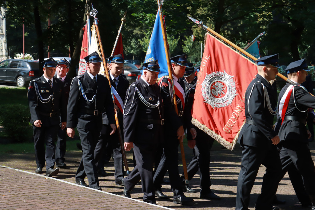 Fotorelacja: Obchody Święta Wojska Polskiego w Zawierciu