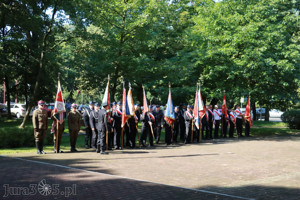 Fotorelacja: Obchody Święta Wojska Polskiego w Zawierciu