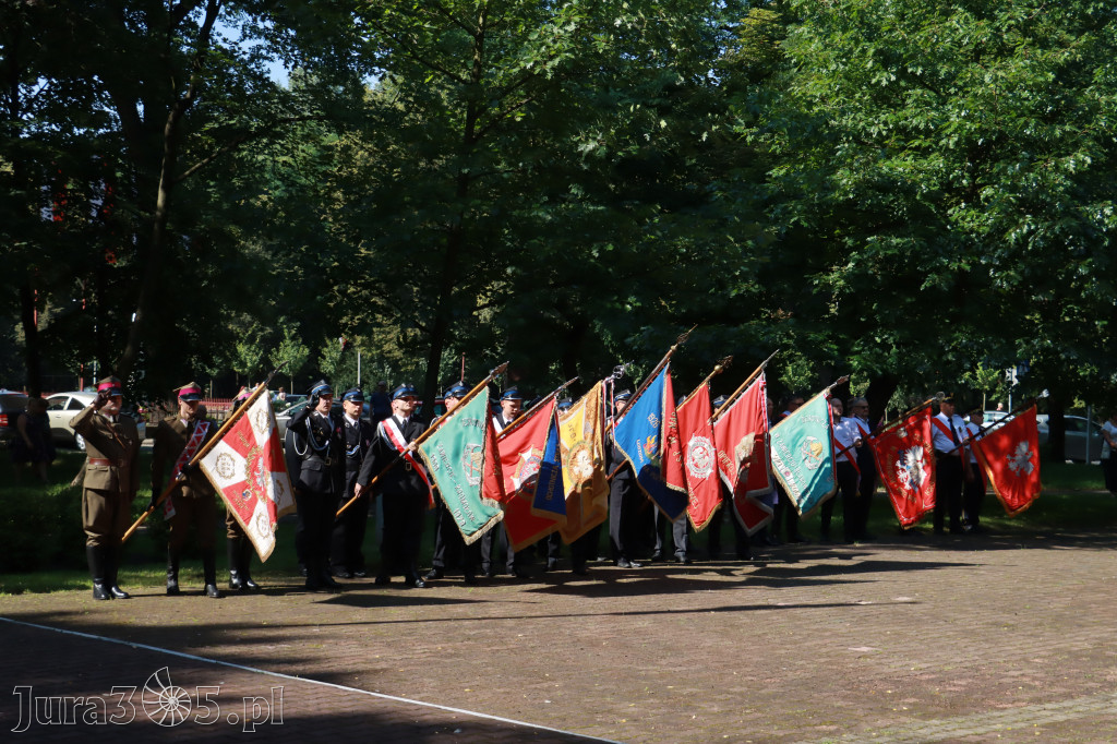Fotorelacja: Obchody Święta Wojska Polskiego w Zawierciu
