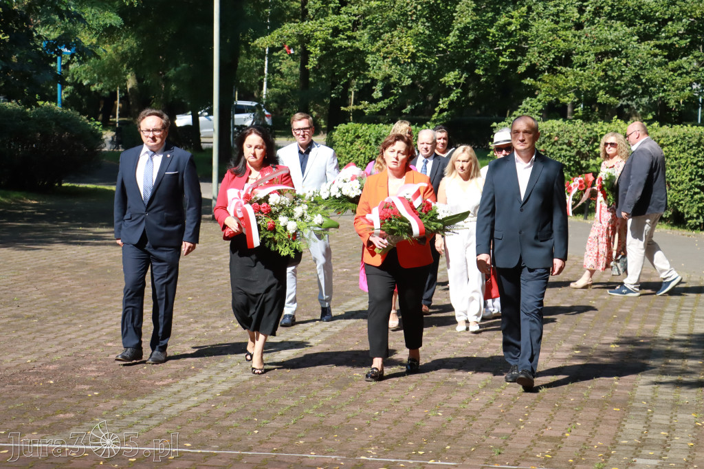 Fotorelacja: Obchody Święta Wojska Polskiego w Zawierciu
