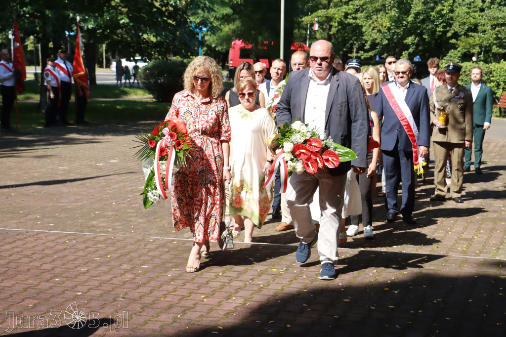 Fotorelacja: Obchody Święta Wojska Polskiego w Zawierciu
