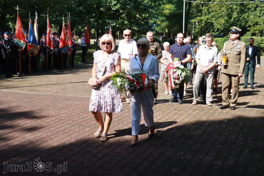 Fotorelacja: Obchody Święta Wojska Polskiego w Zawierciu