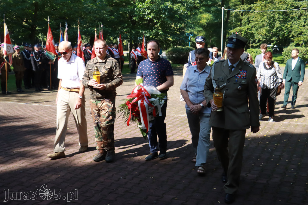 Fotorelacja: Obchody Święta Wojska Polskiego w Zawierciu