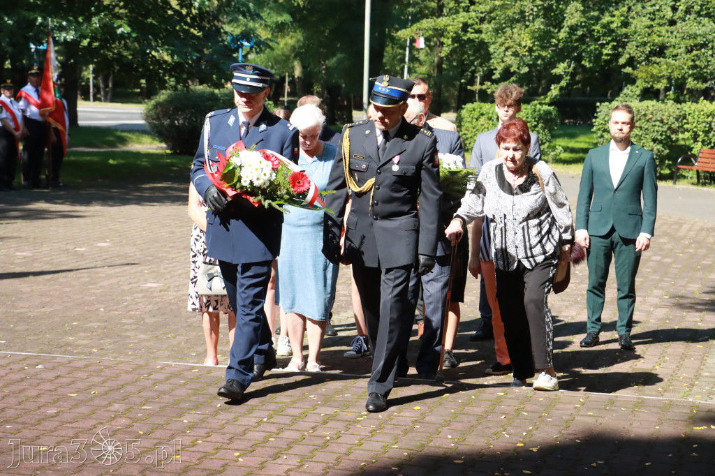 Fotorelacja: Obchody Święta Wojska Polskiego w Zawierciu