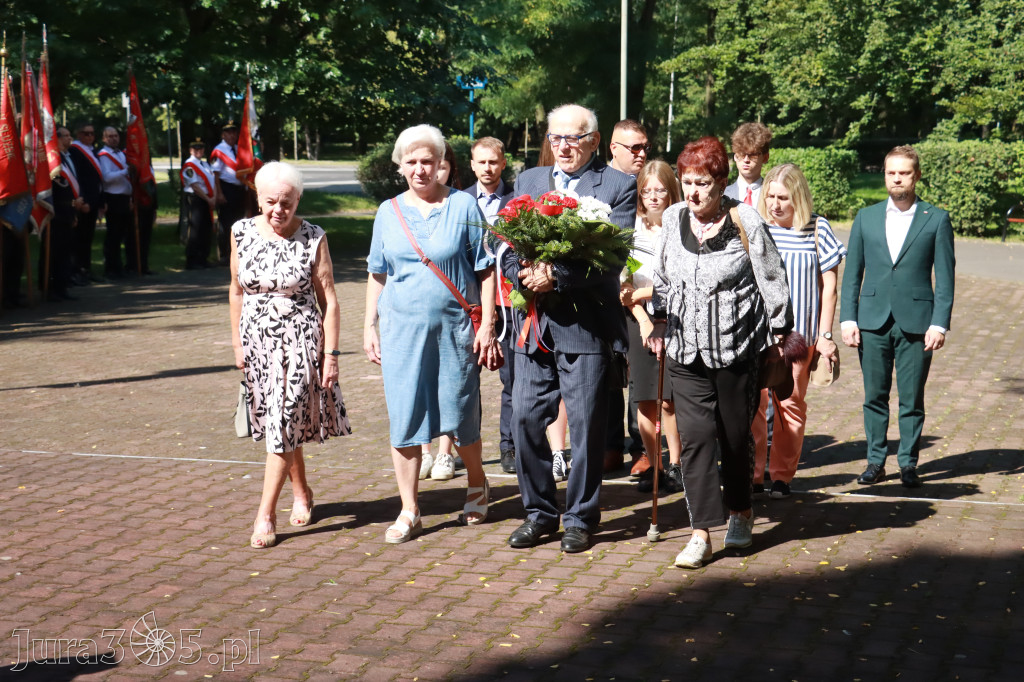 Fotorelacja: Obchody Święta Wojska Polskiego w Zawierciu