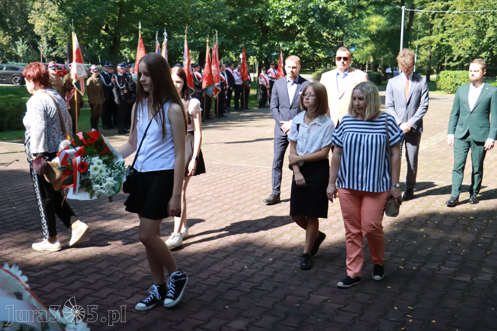 Fotorelacja: Obchody Święta Wojska Polskiego w Zawierciu