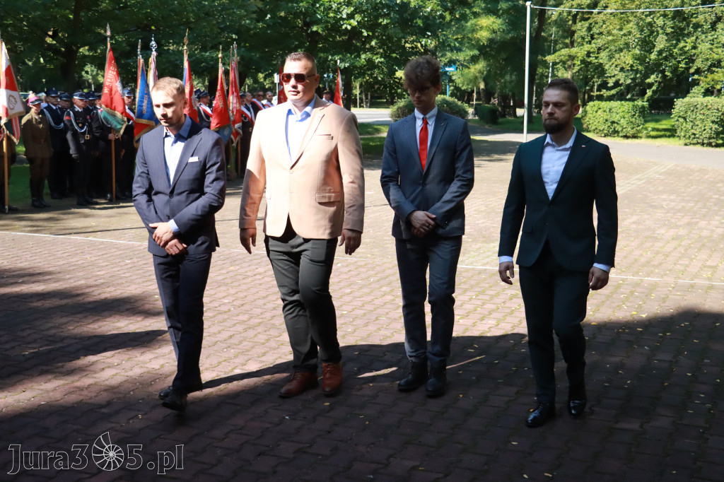 Fotorelacja: Obchody Święta Wojska Polskiego w Zawierciu