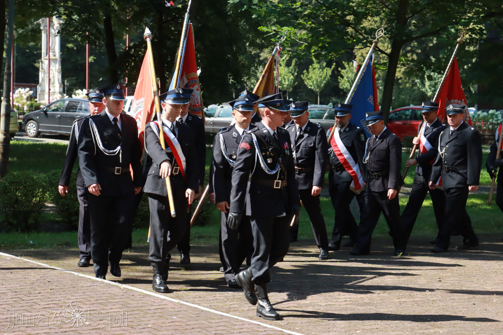 Fotorelacja: Obchody Święta Wojska Polskiego w Zawierciu