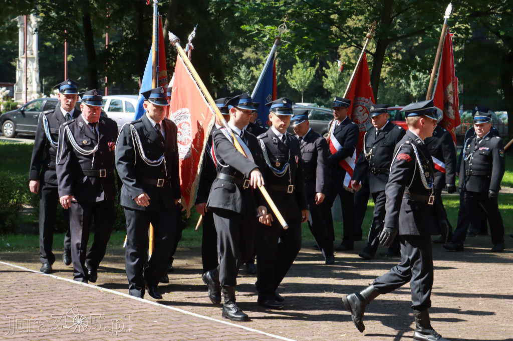 Fotorelacja: Obchody Święta Wojska Polskiego w Zawierciu