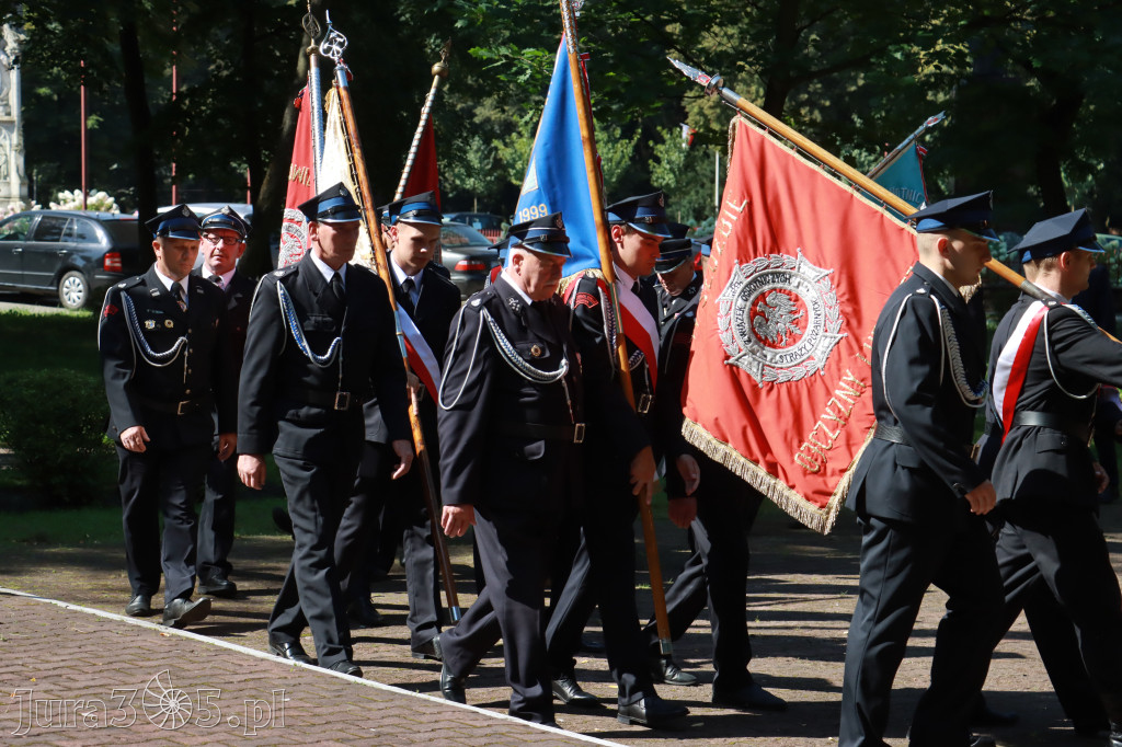 Fotorelacja: Obchody Święta Wojska Polskiego w Zawierciu