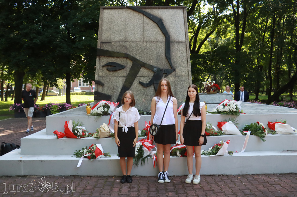 Fotorelacja: Obchody Święta Wojska Polskiego w Zawierciu