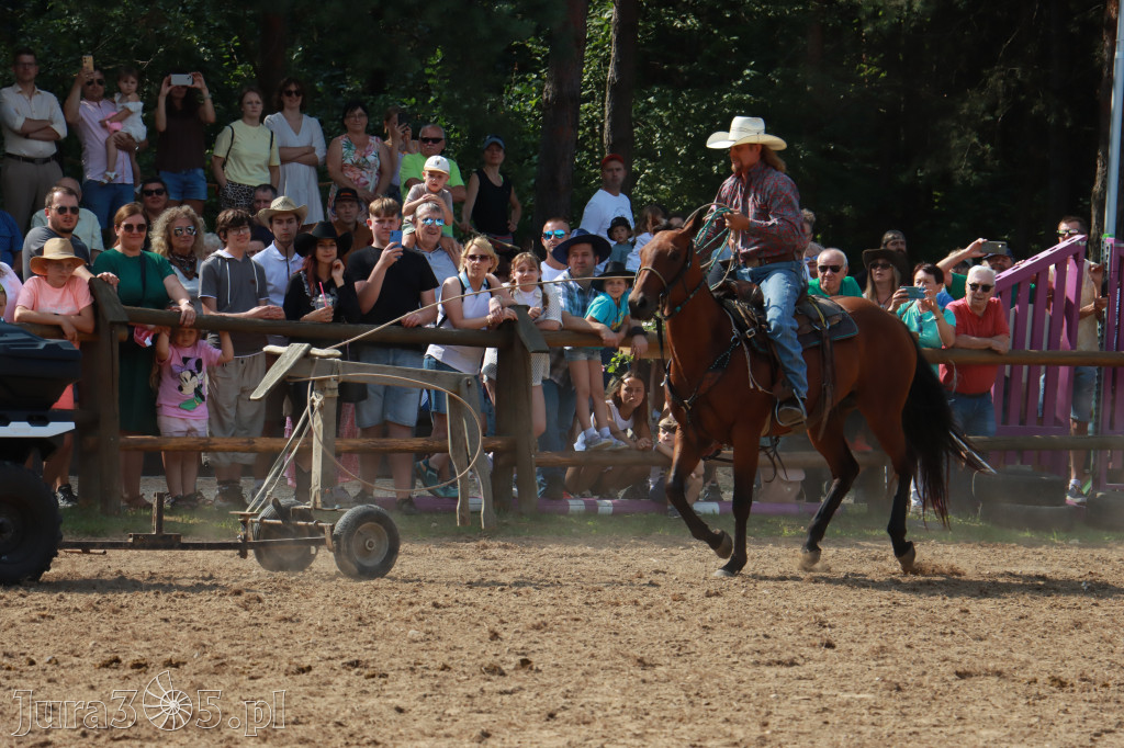 Fotorelacja XXI: Kaskaderski pokaz jeździecki - Festiwal z Kopyta w Gniazdowie