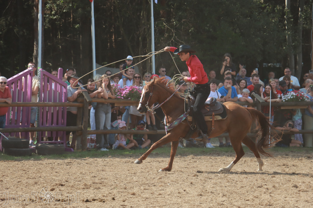Fotorelacja XXI: Kaskaderski pokaz jeździecki - Festiwal z Kopyta w Gniazdowie