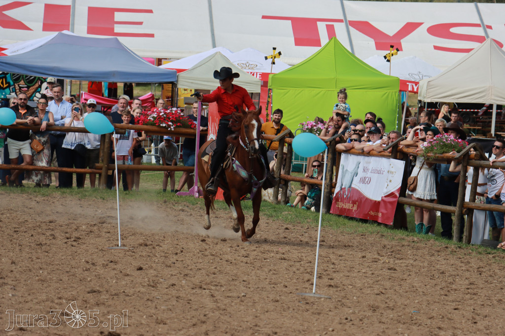 Fotorelacja XXI: Kaskaderski pokaz jeździecki - Festiwal z Kopyta w Gniazdowie