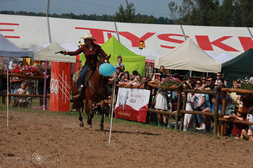 Fotorelacja XXI: Kaskaderski pokaz jeździecki - Festiwal z Kopyta w Gniazdowie