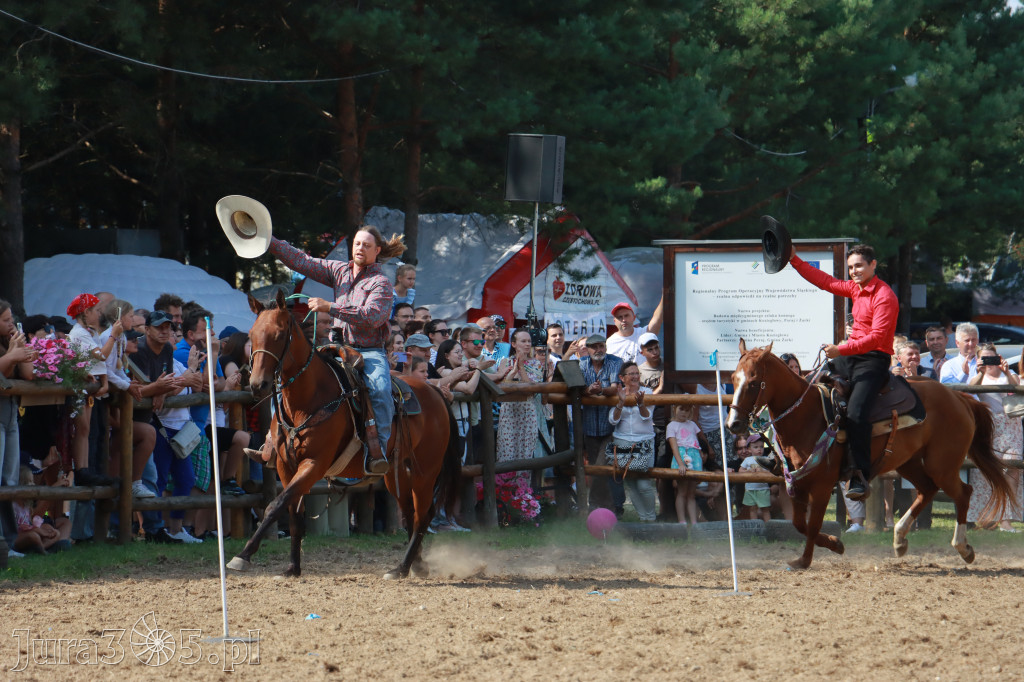 Fotorelacja XXI: Kaskaderski pokaz jeździecki - Festiwal z Kopyta w Gniazdowie