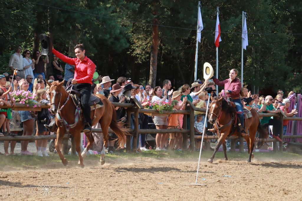 Fotorelacja XXI: Kaskaderski pokaz jeździecki - Festiwal z Kopyta w Gniazdowie