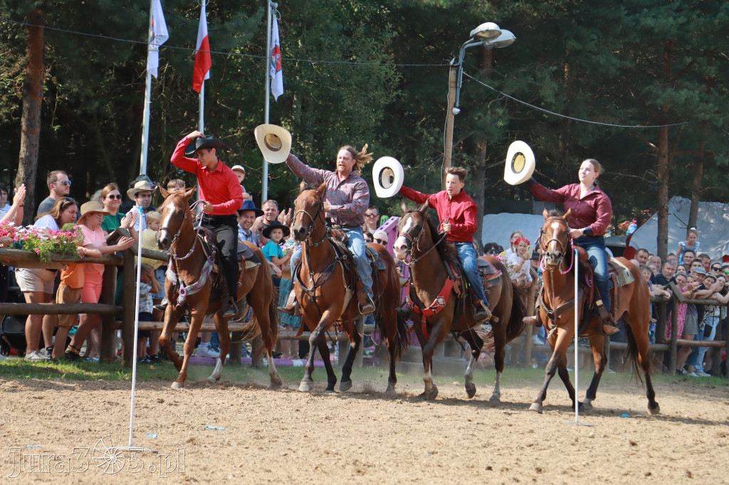 Fotorelacja XXI: Kaskaderski pokaz jeździecki - Festiwal z Kopyta w Gniazdowie