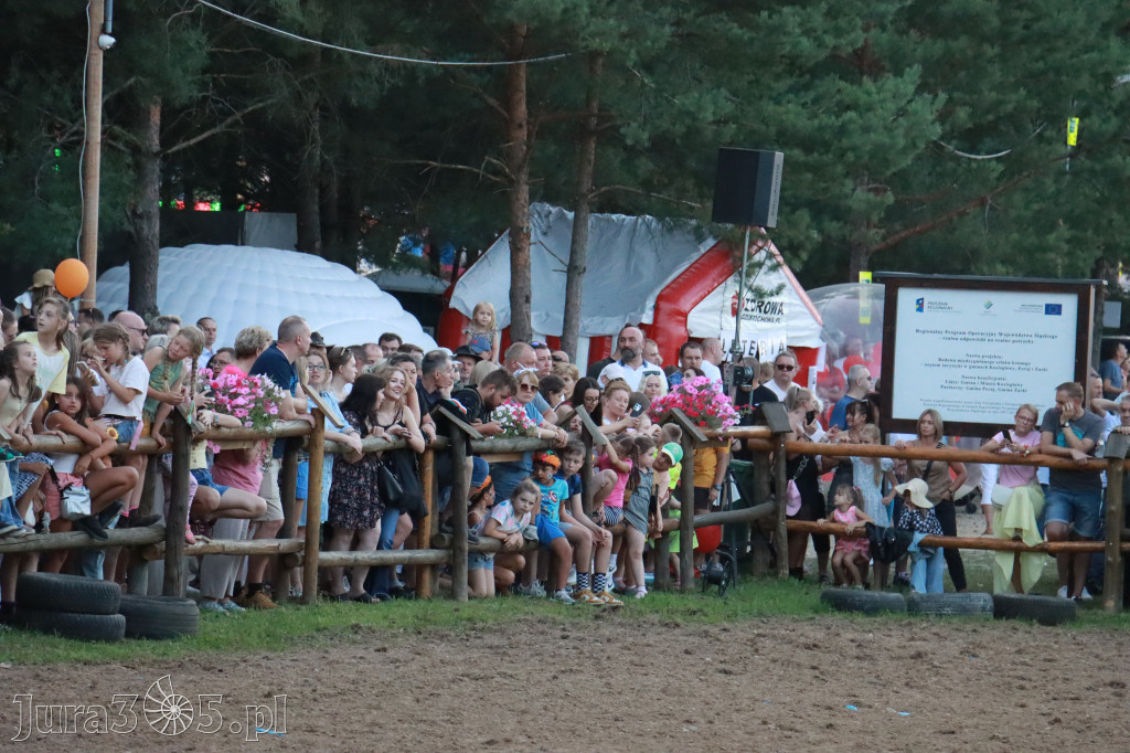 Fotorelacja XXI: Kaskaderski pokaz jeździecki - Festiwal z Kopyta w Gniazdowie