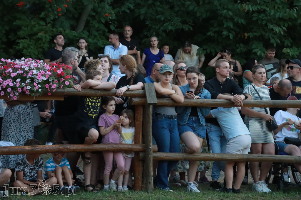 Fotorelacja XXI: Kaskaderski pokaz jeździecki - Festiwal z Kopyta w Gniazdowie