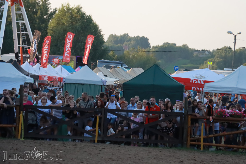 Fotorelacja XXI: Kaskaderski pokaz jeździecki - Festiwal z Kopyta w Gniazdowie