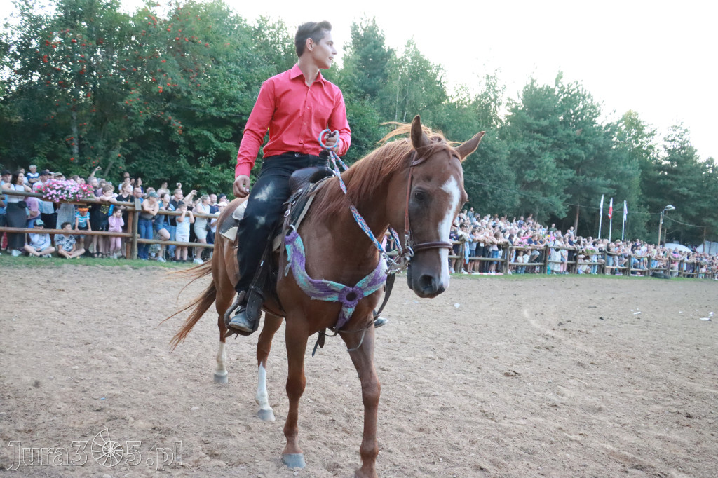 Fotorelacja XXI: Kaskaderski pokaz jeździecki - Festiwal z Kopyta w Gniazdowie