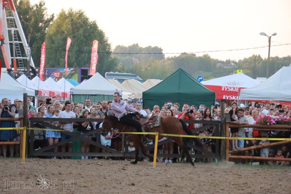 Fotorelacja XXI: Kaskaderski pokaz jeździecki - Festiwal z Kopyta w Gniazdowie