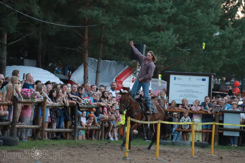 Fotorelacja XXI: Kaskaderski pokaz jeździecki - Festiwal z Kopyta w Gniazdowie