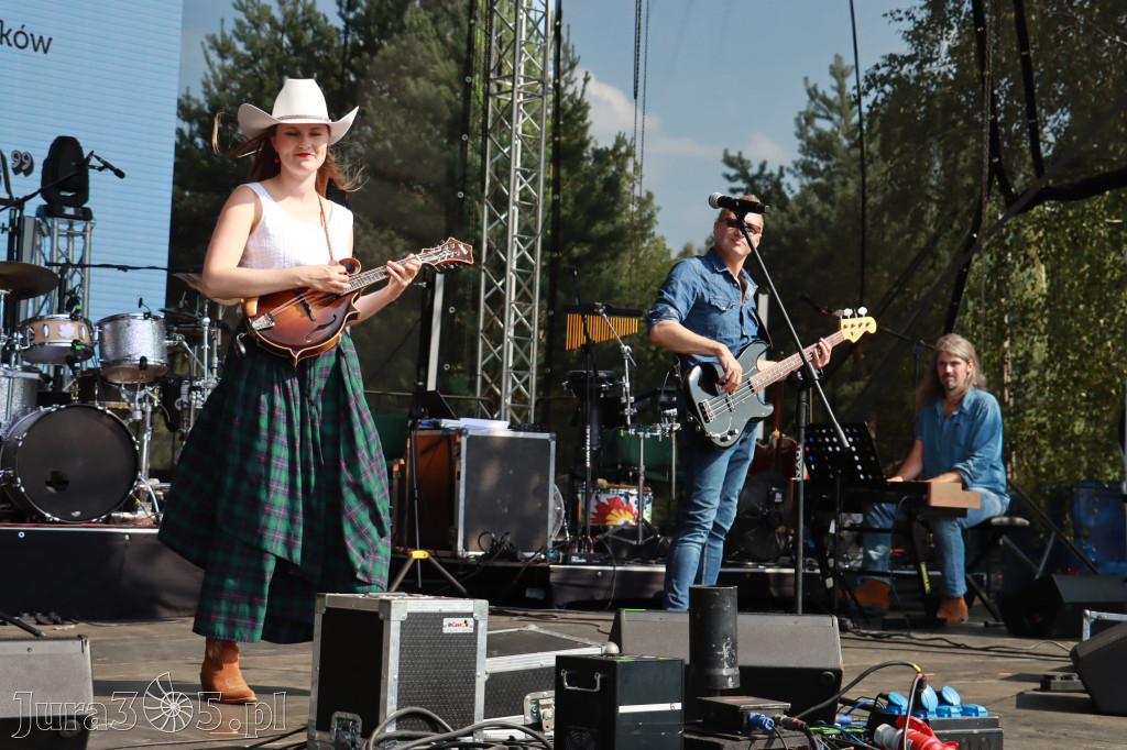 Fotorelacja XXII: Koncerty zespołów country - Festiwal z Kopyta w Gniazdowie