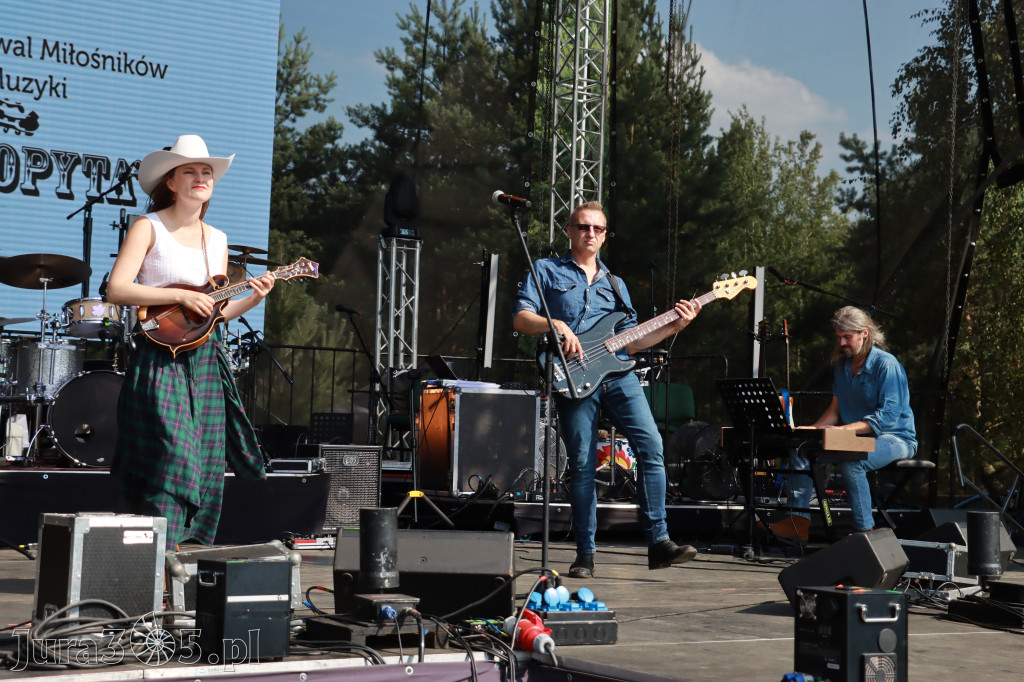 Fotorelacja XXII: Koncerty zespołów country - Festiwal z Kopyta w Gniazdowie