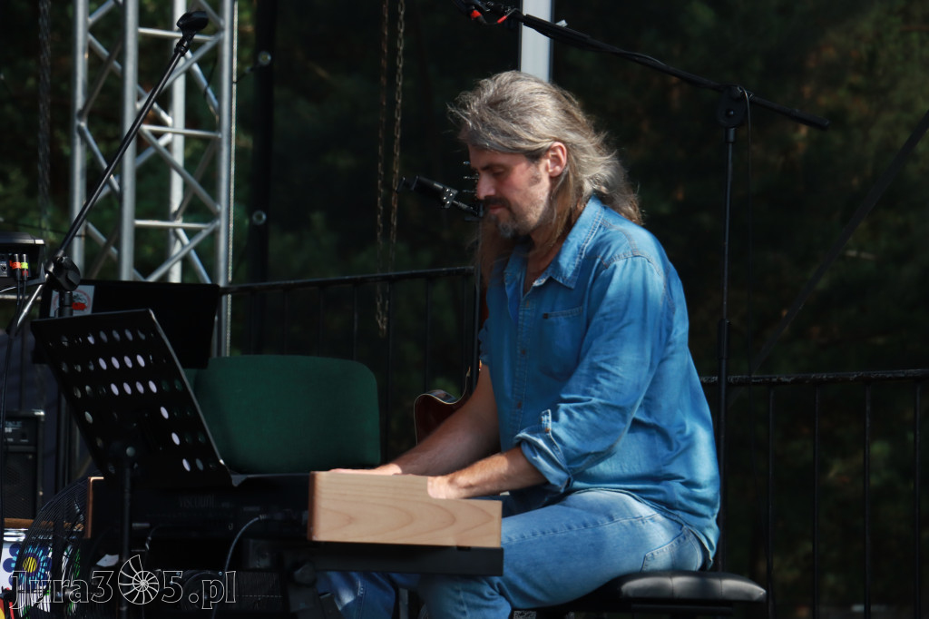 Fotorelacja XXII: Koncerty zespołów country - Festiwal z Kopyta w Gniazdowie