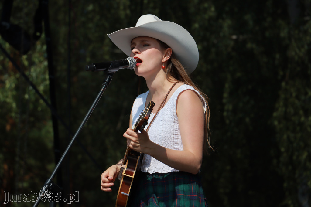Fotorelacja XXII: Koncerty zespołów country - Festiwal z Kopyta w Gniazdowie