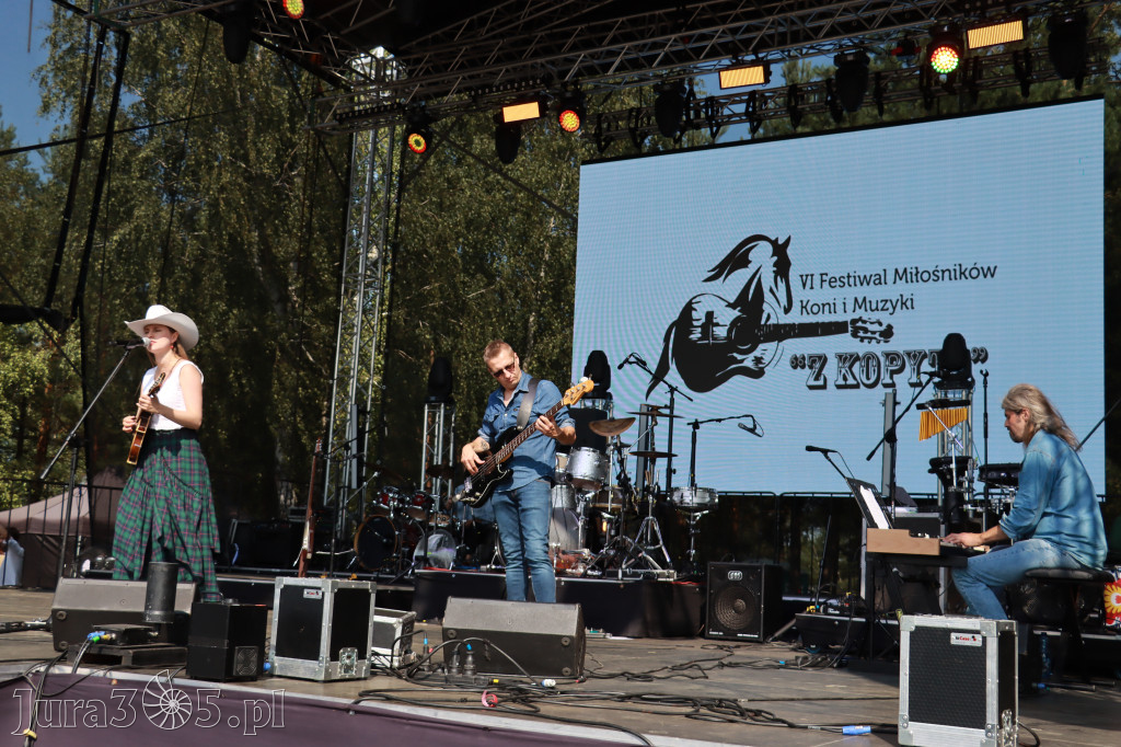 Fotorelacja XXII: Koncerty zespołów country - Festiwal z Kopyta w Gniazdowie