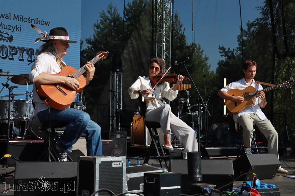 Fotorelacja XXII: Koncerty zespołów country - Festiwal z Kopyta w Gniazdowie