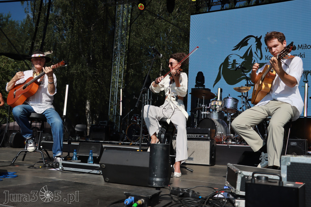 Fotorelacja XXII: Koncerty zespołów country - Festiwal z Kopyta w Gniazdowie